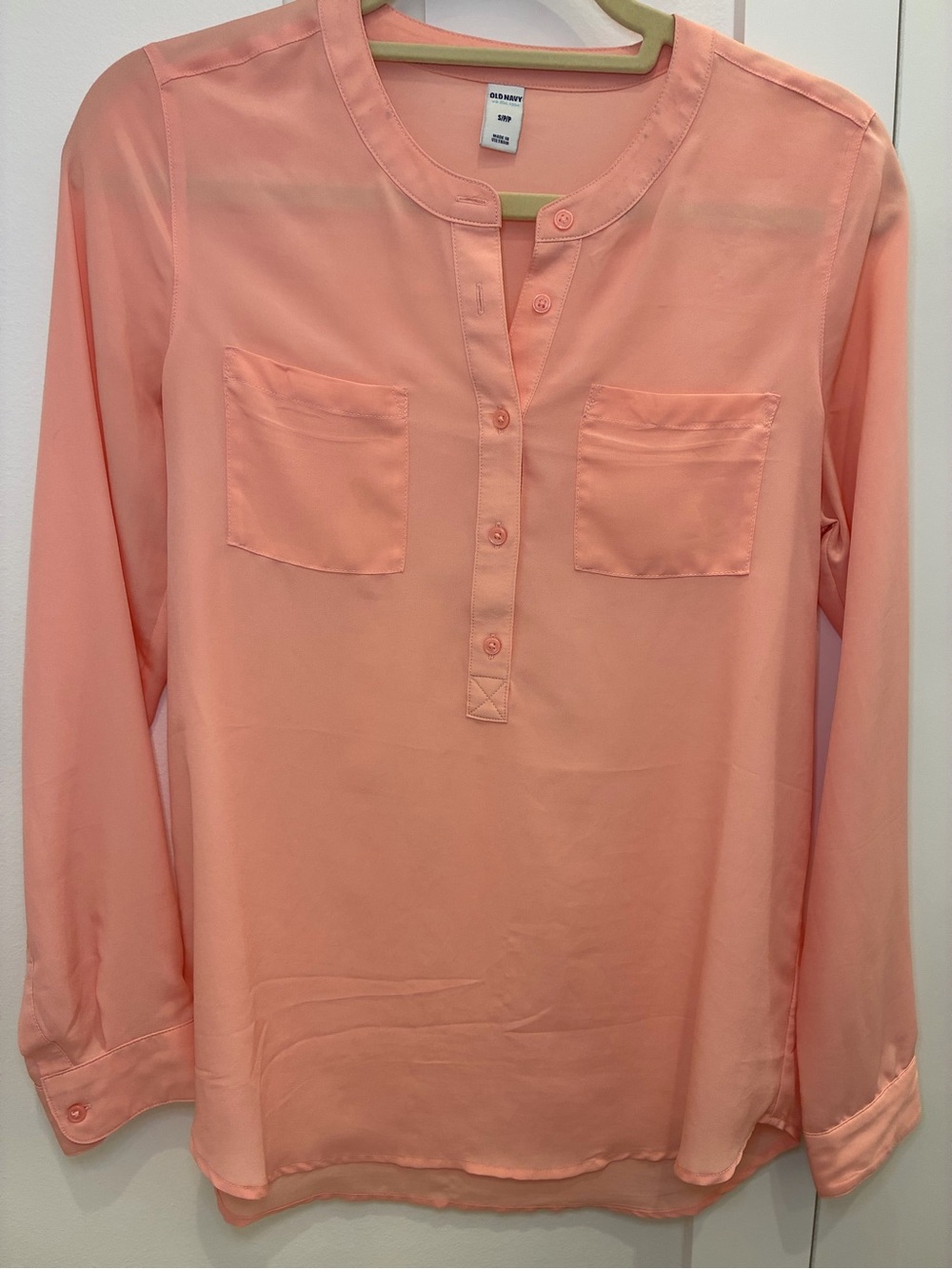 Old Navy Coral Henley-Style Long Sleeve Blouse